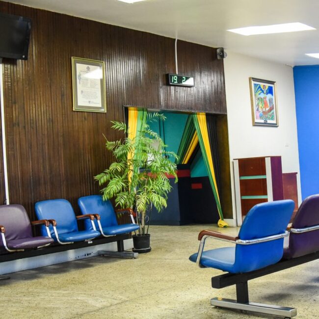 AWP_3935-26-1900x820